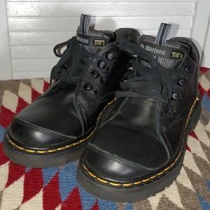 Black Leather Oxford by Dr Martens (item#062)